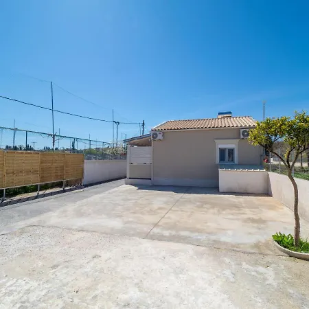 شقة M&k - Katerina's Stylish Near Alykes Alykes Potamou